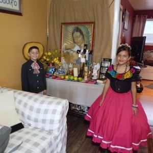 Meet your Posher, Isabel